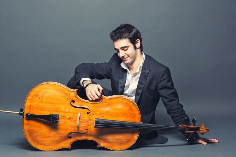 Cartel del evento «Héroes Clásicos»